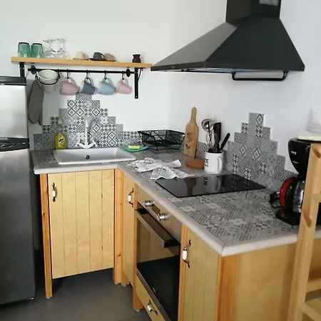 Christou Homes * Sztení Vála Aloníszu